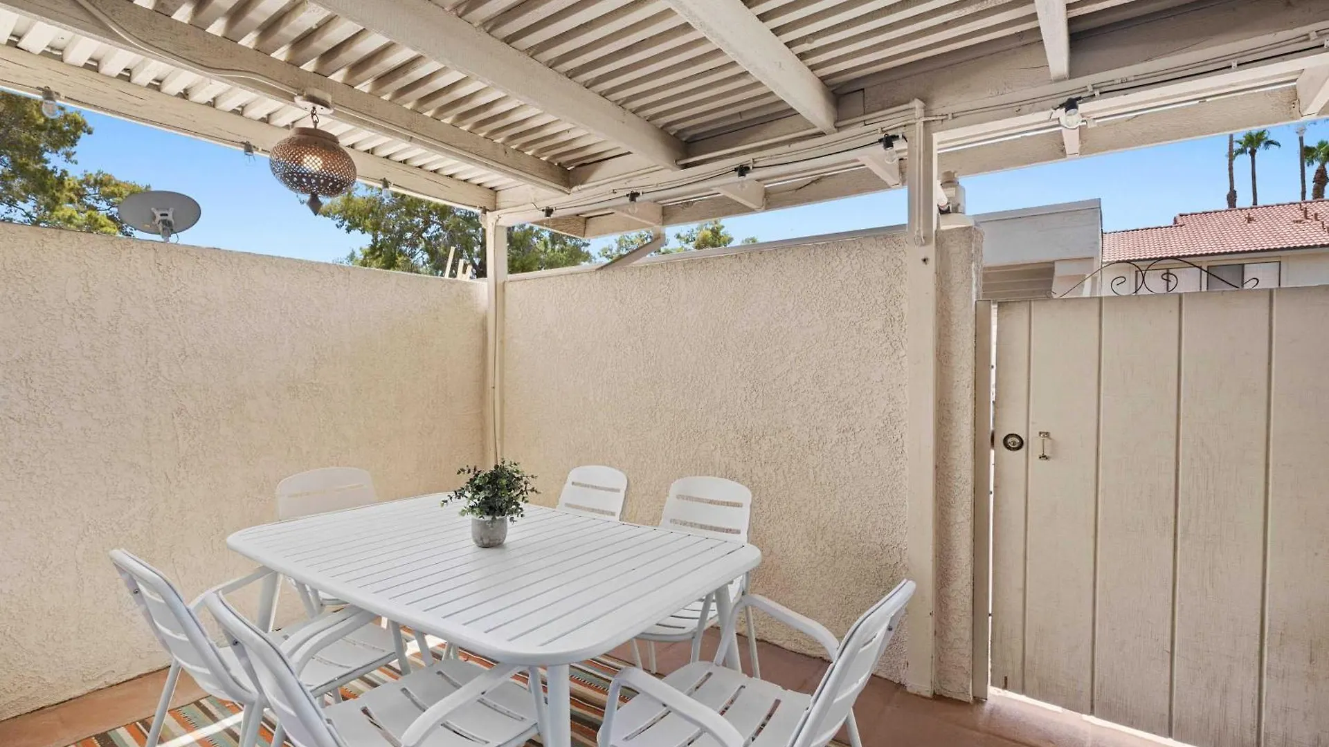 4Bd L Pool & Tennis Access L 5 Mi Downtown Ps Palm Springs 0*,  United States